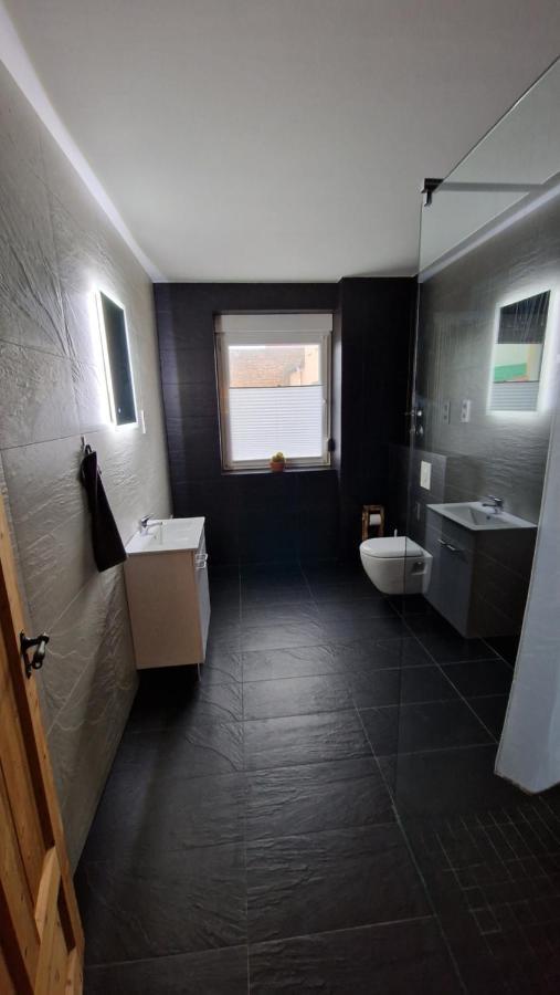 Liebevoll sanierte Altbauwohnung Waldsieversdorf Exterior foto