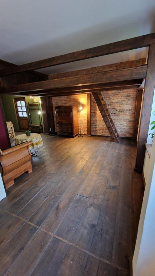 Liebevoll sanierte Altbauwohnung Waldsieversdorf Exterior foto